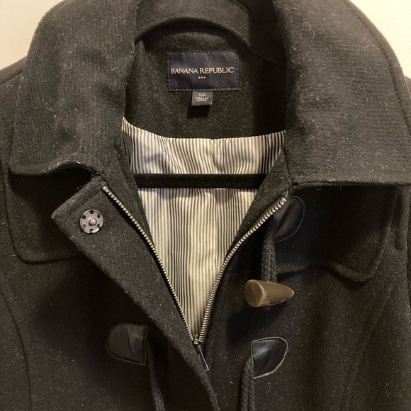banana Republic wool duffel coat. Size Small. - Picture 5 of 10